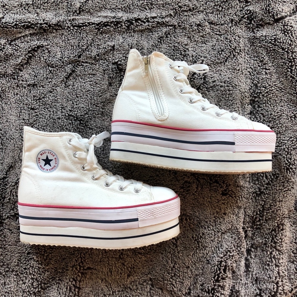 Max Star Platform Sneakers